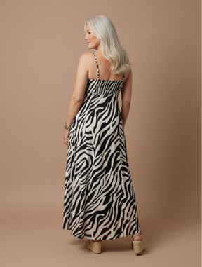 Vestido Naty Preto