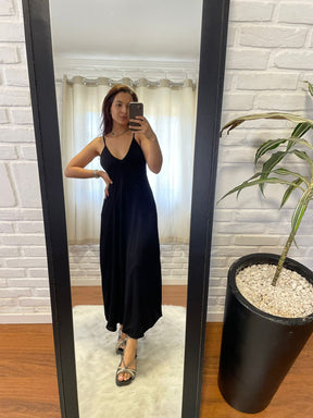 Vestido Naty Preto